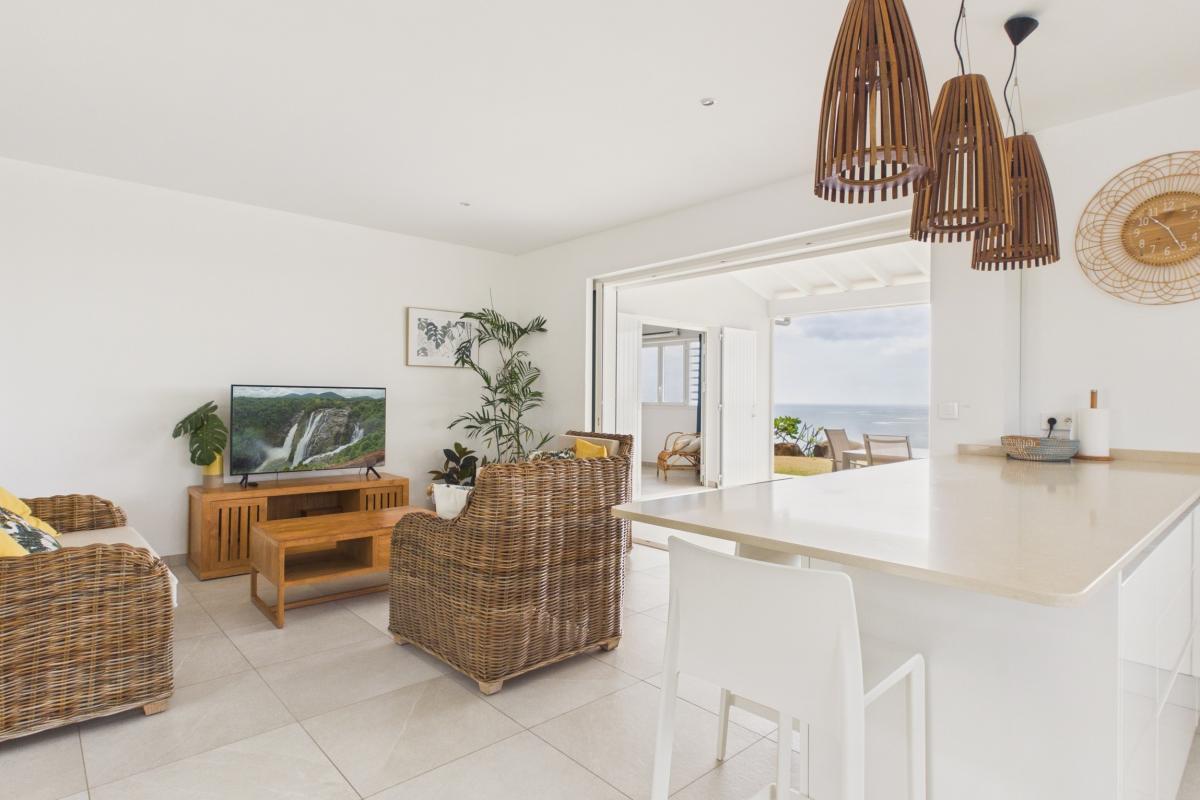 Location Villa 3 chambres 6 personnes  salon 1